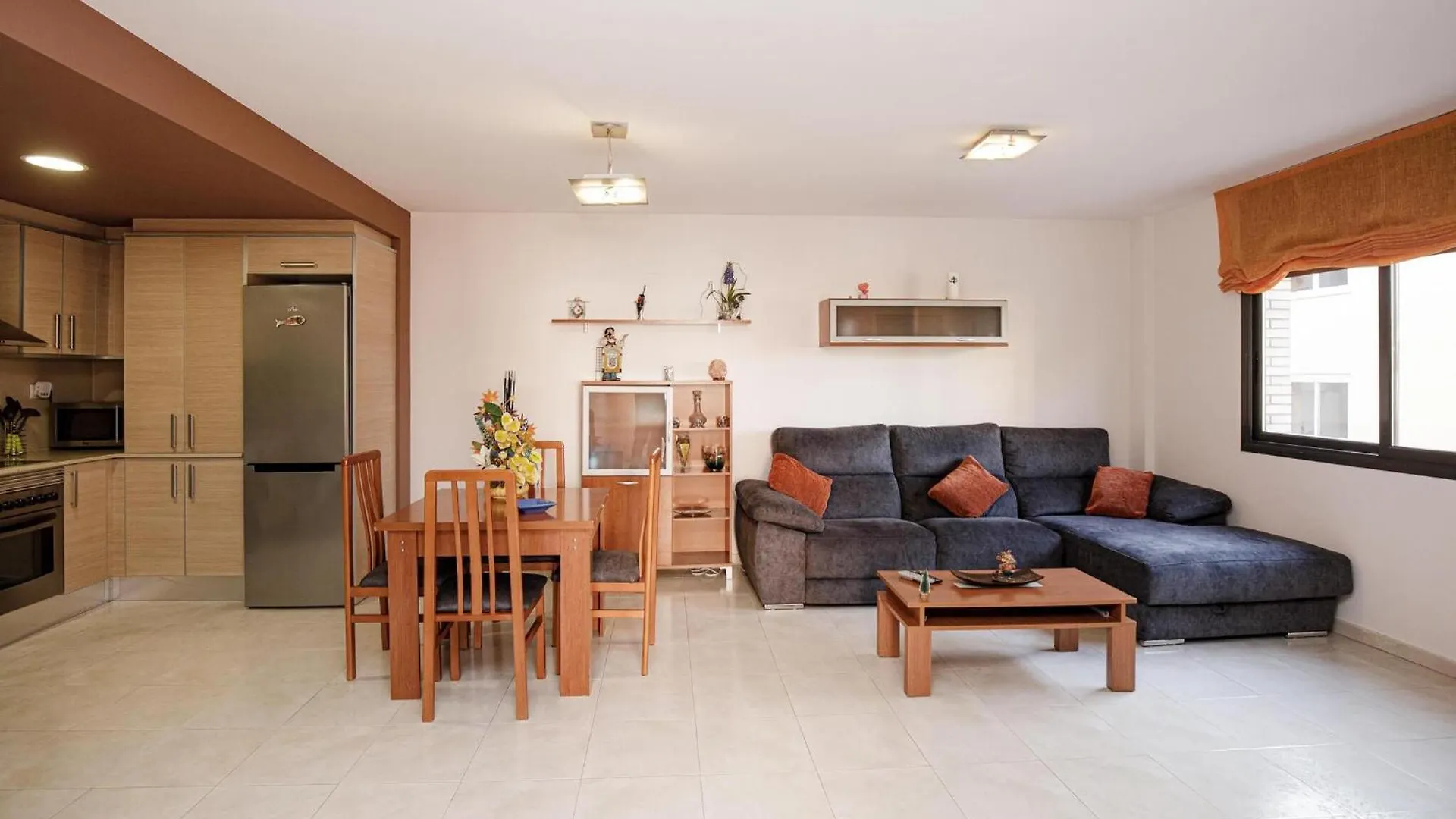 2 Bedroom Nice Apartment In Pineda De Mar
